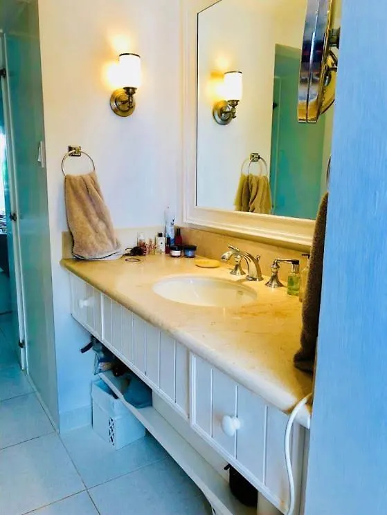 Twin Palms Apartment Saint James